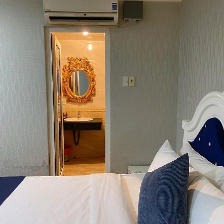 Crowne Bui Vien Hotel Ho Chi Minh City Exterior photo